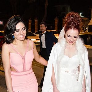 Fotoğraf Kalbim Yangın Yeri