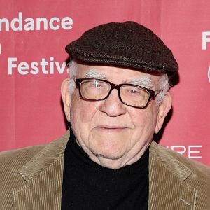 Fotoğraf Edward Asner