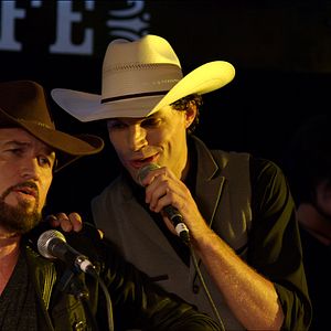 Fotoğraf Joel Smallbone