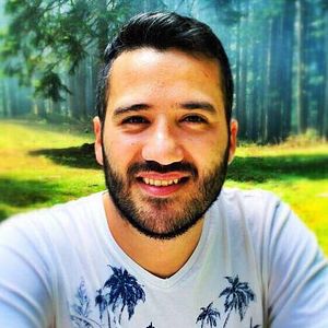 Fotoğraf Vedat Dikmetaş