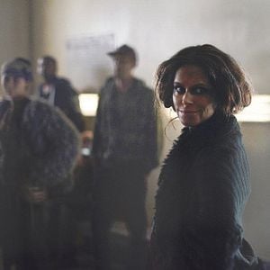 Fotoğraf Emily Hampshire