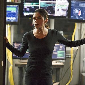 Fotoğraf Sarah Shahi