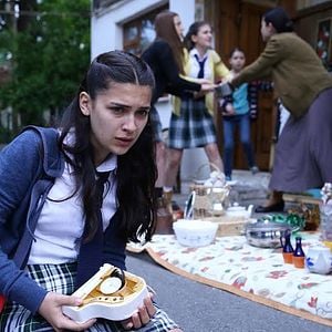 Fotoğraf Kırgın Çiçekler