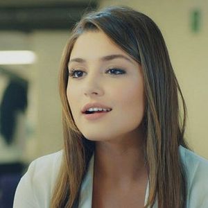 Fotoğraf Aşk Laftan Anlamaz