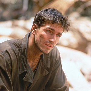 Fotoğraf İnce Kırmızı Hat