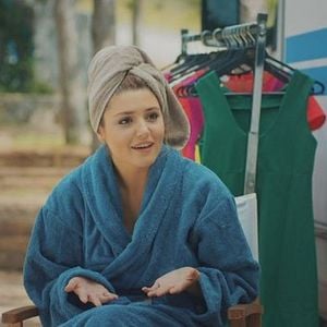 Fotoğraf Aşk Laftan Anlamaz