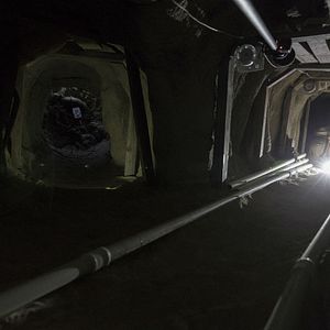 Fotoğraf Al final del túnel