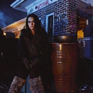 Fotoğraf Emily Hampshire