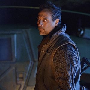 Fotoğraf Todd Stashwick