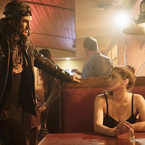 Fotoğraf Andrew J. West