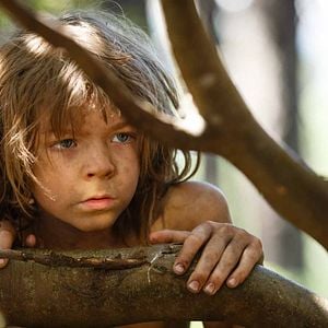 Fotoğraf Oakes Fegley