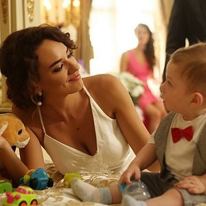 Fotoğraf Bana Sevmeyi Anlat