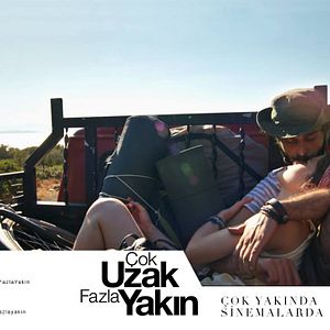 Fotoğraf Çok Uzak Fazla Yakın