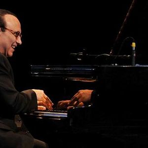 Fotoğraf Lecuona Çalmak