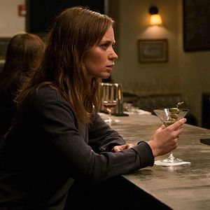 Fotoğraf Trendeki Kız