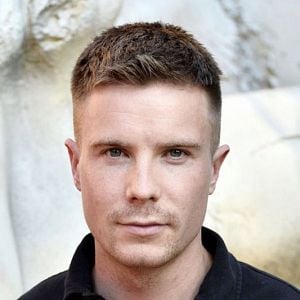 Fotoğraf Joe Dempsie