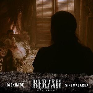 Fotoğraf Berzah: Cin Alemi