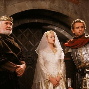 Fotoğraf Avalon’un Sisleri