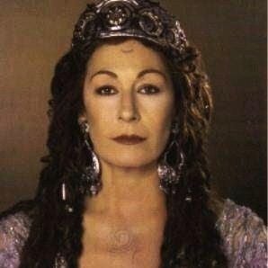 Fotoğraf Avalon’un Sisleri