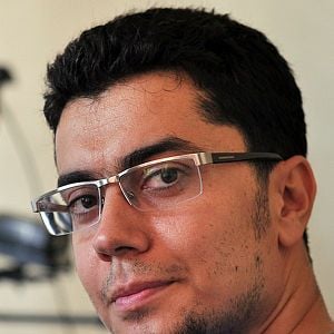 Fotoğraf Güven Beklen