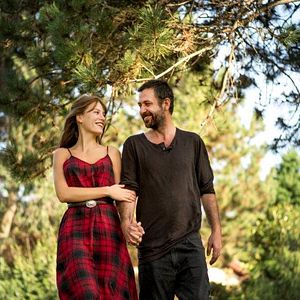 Fotoğraf İkimizin Yerine