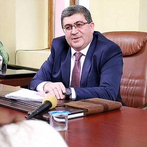 Fotoğraf Sevdam Gözlerinde Kaldı