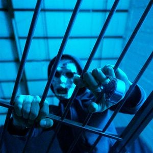 Fotoğraf The Neighbor