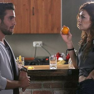 Fotoğraf Aşk Laftan Anlamaz