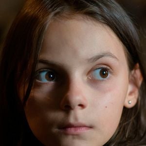 Fotoğraf Dafne Keen