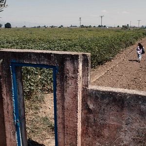 Fotoğraf Yağmurlarda Yıkansam