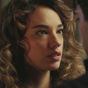 Fotoğraf Bana Sevmeyi Anlat