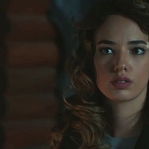 Fotoğraf Bana Sevmeyi Anlat