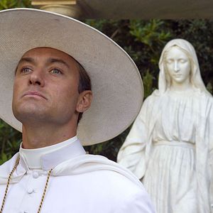 Fotoğraf The Young Pope
