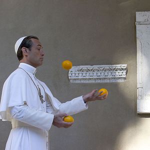 Fotoğraf The Young Pope