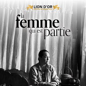 Fotoğraf Ang Babaeng Humayo