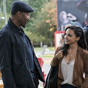 Fotoğraf Jesse L. Martin