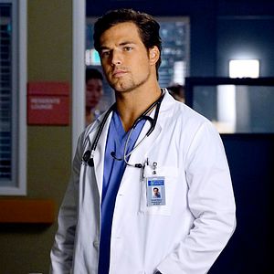 Fotoğraf Giacomo Gianniotti