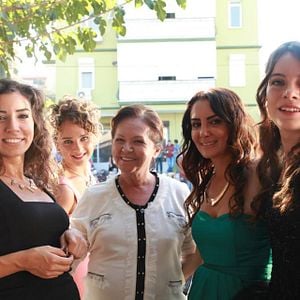 Fotoğraf Değiştir Bakalım