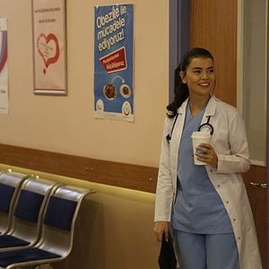 Fotoğraf Gülümse Yeter