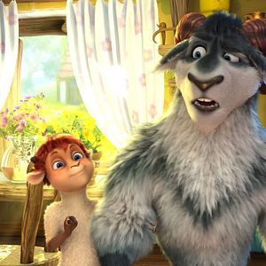 Fotoğraf Kuzular Kurtlara Karşı