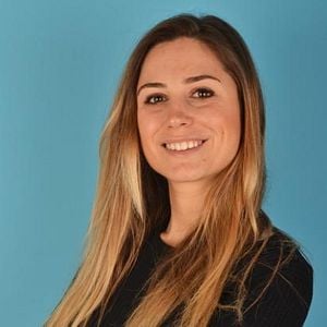 Fotoğraf Hayat Ece Mağat