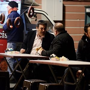 Fotoğraf Alemde Bir Gece