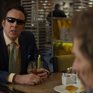 Fotoğraf Dog Eat Dog