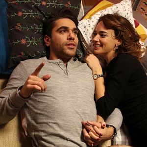 Fotoğraf Bana Sevmeyi Anlat