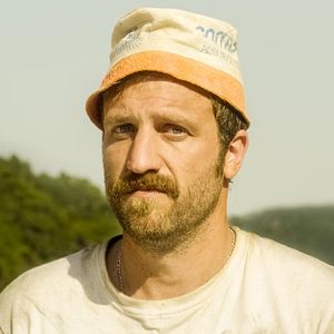 Fotoğraf Satya Dusaugey