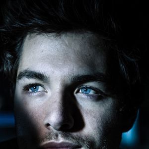 Fotoğraf Alexander Calvert