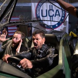 Fotoğraf Manu Bennett