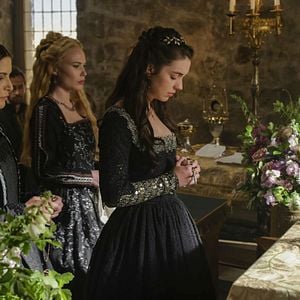 Fotoğraf Adelaide Kane