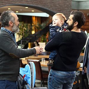 Fotoğraf Bana Sevmeyi Anlat