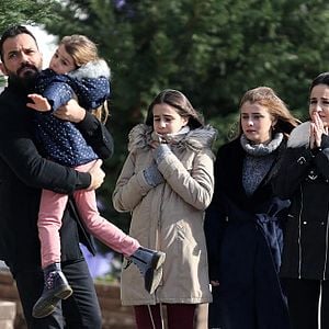 Fotoğraf Bana Sevmeyi Anlat